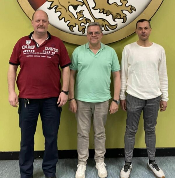 434984795 823477946473760 8244883545923662182 N